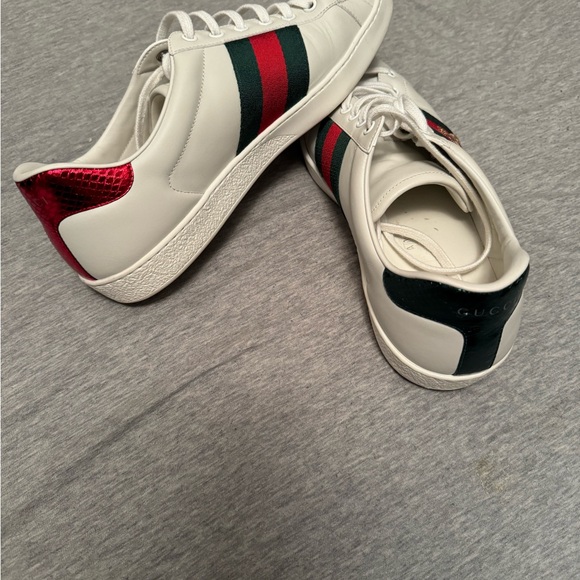 GUCCI MEN'S ACE SNEAKER WITH EMBROIDERY - Picture 3 of 9